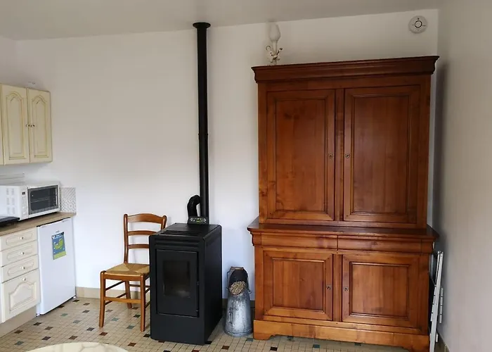 La Maisonnette - 5 Min Gare - Parking Facile - Netflix